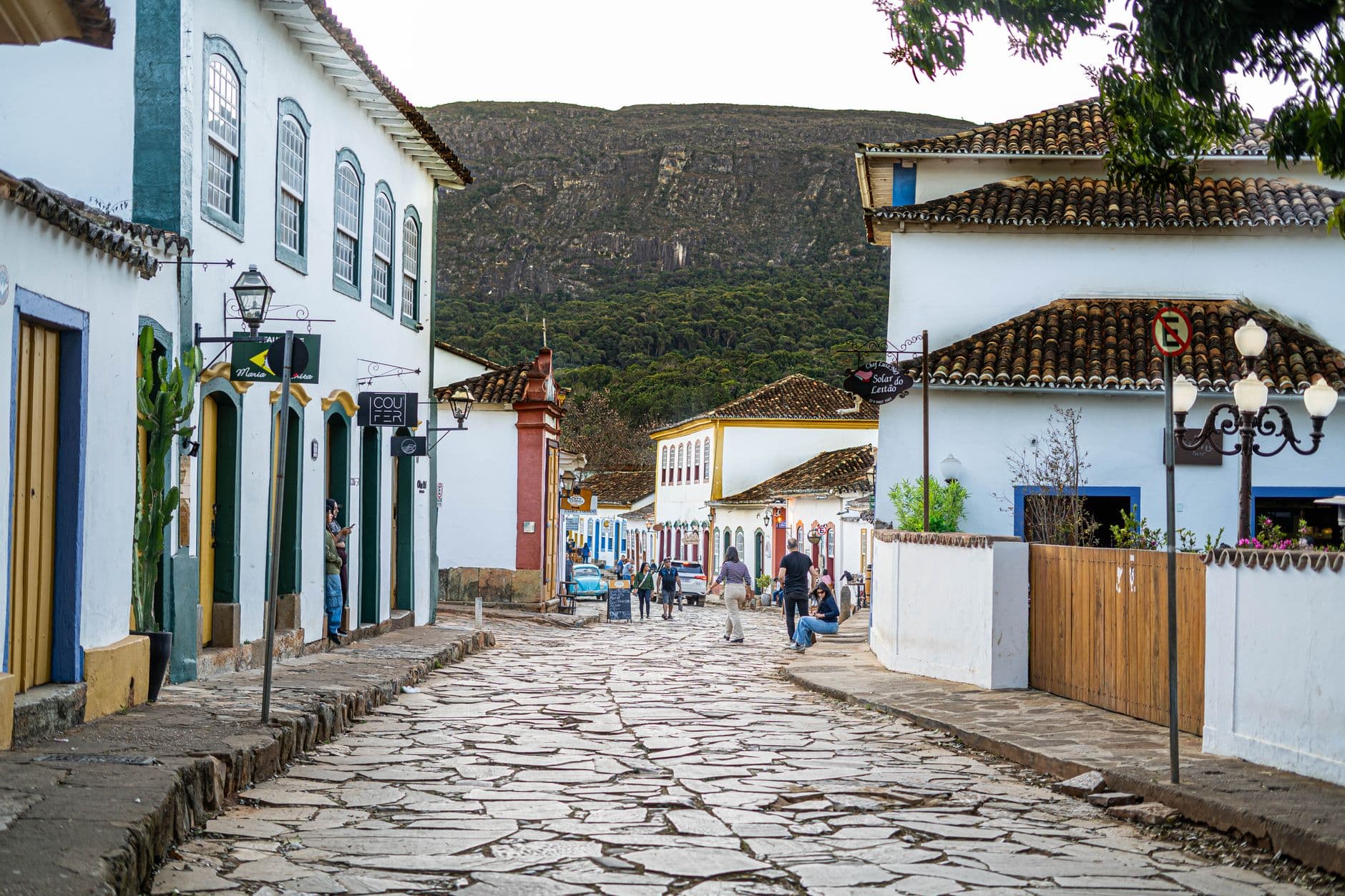 Charming colonial architecture in a historic Brazilian town, outdoor scenic view.